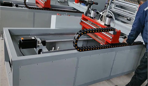 探索新型工藝在玻璃鋼拉擠設備中的創(chuàng)新應用與實踐